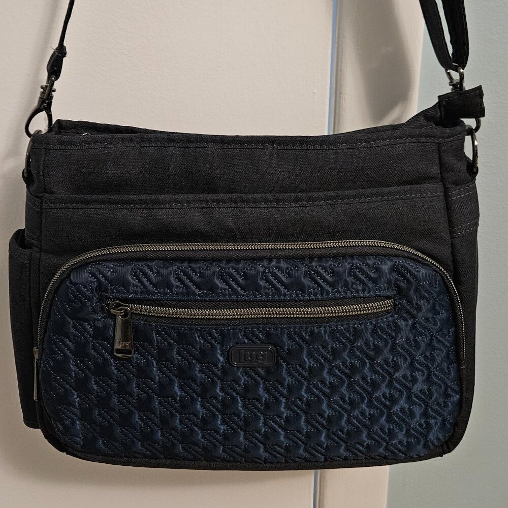 NWT Lug Shimmy SE Crossbody